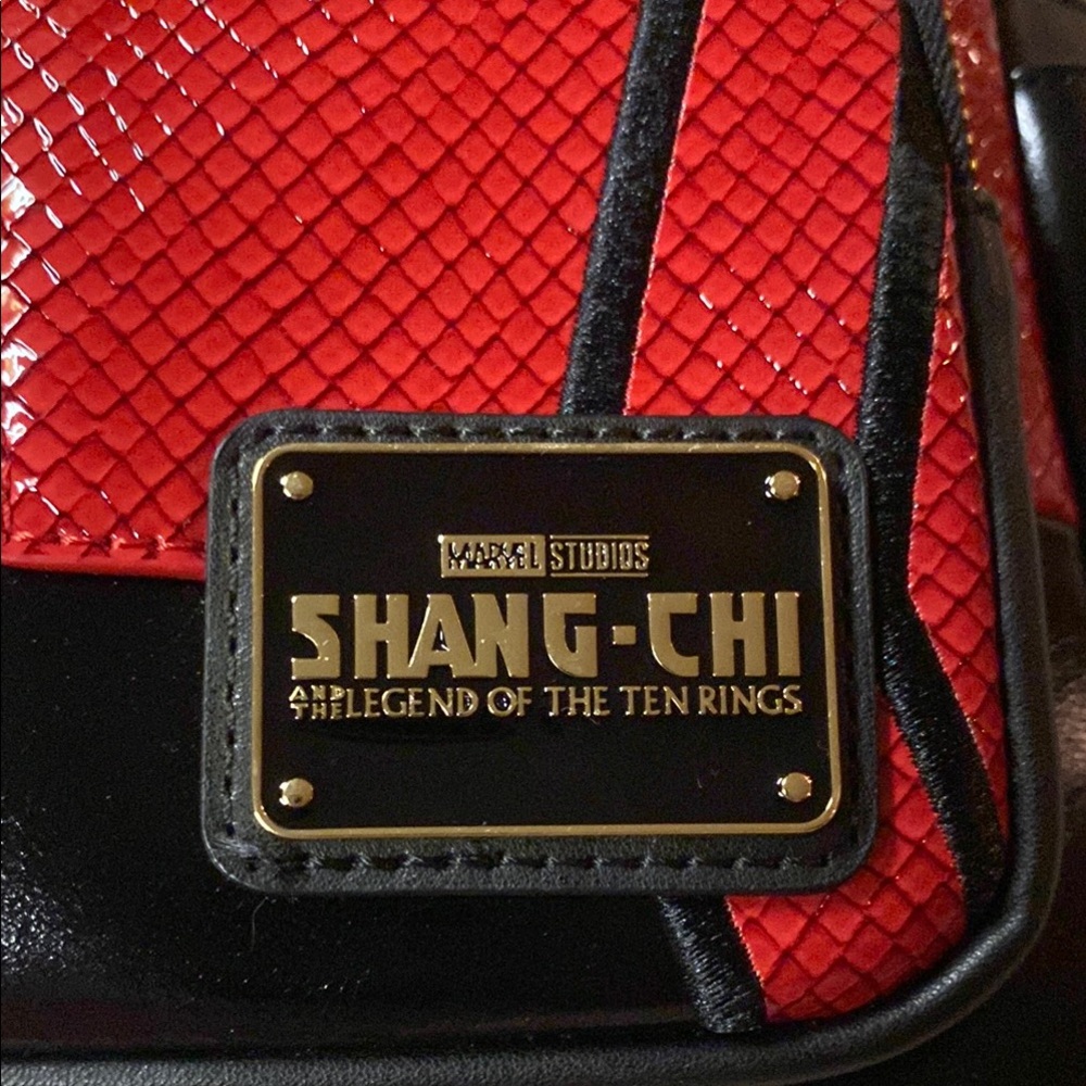 Loungefly Marvel Shang Chi Backpack - Picture 2 of 3